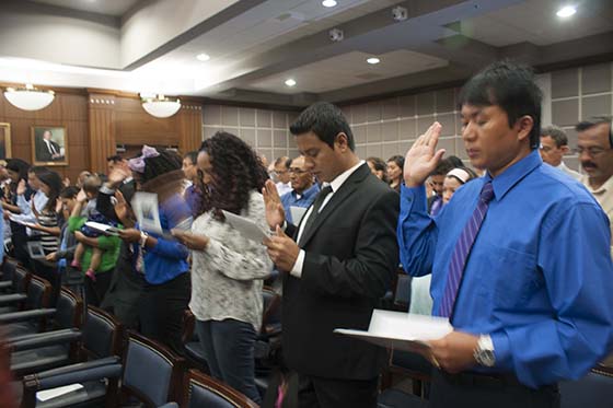 citizenship day 2019 | New citizens are sworn in at a 2015 ceremony in Kansas City, KS. (Photo: UnidosUS)