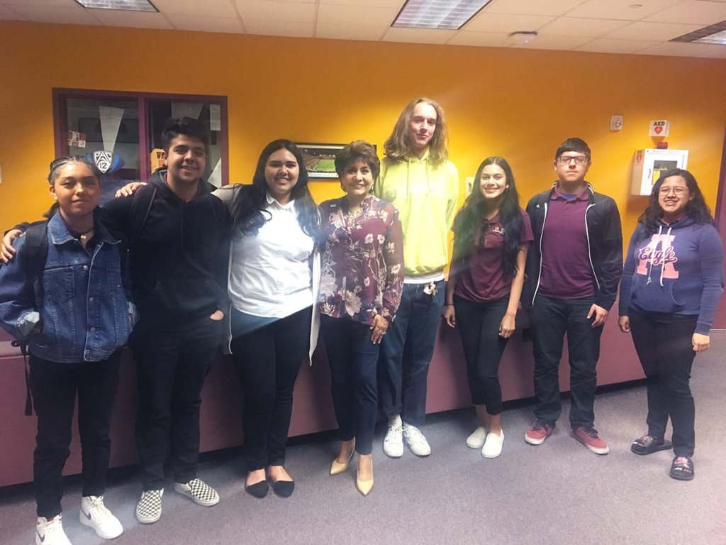 UnidosUS President and CEO Janet Murguía met with students in Arizona.