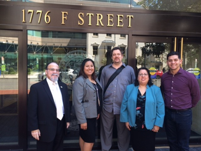 Members of UnidosUS Affiliates in front of the headquarters of the FDIC.