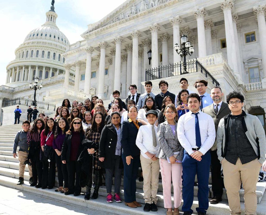 young latino advocates | 2019 UnidosUS Changemakers Summit
