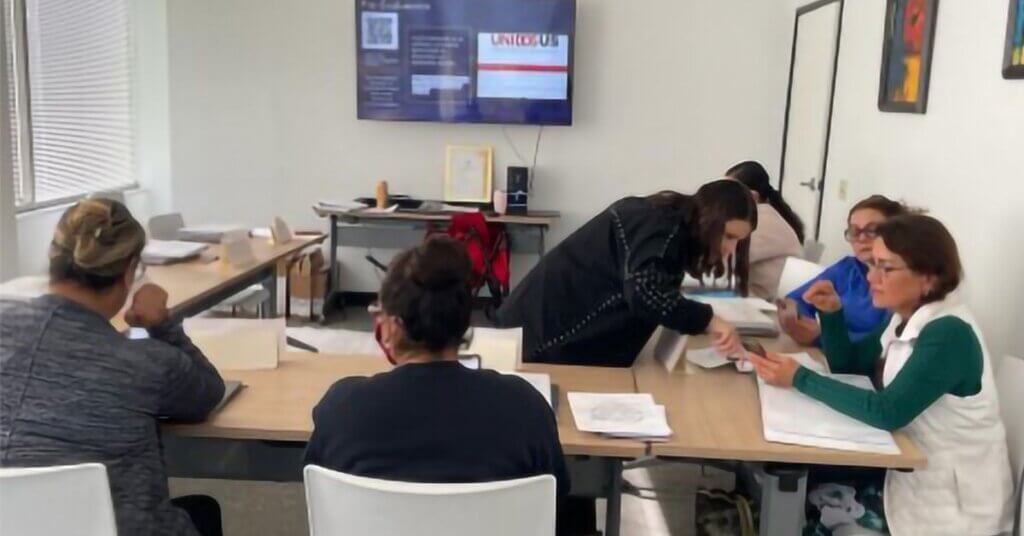Unidosus digital skills for life program empowers latino adults